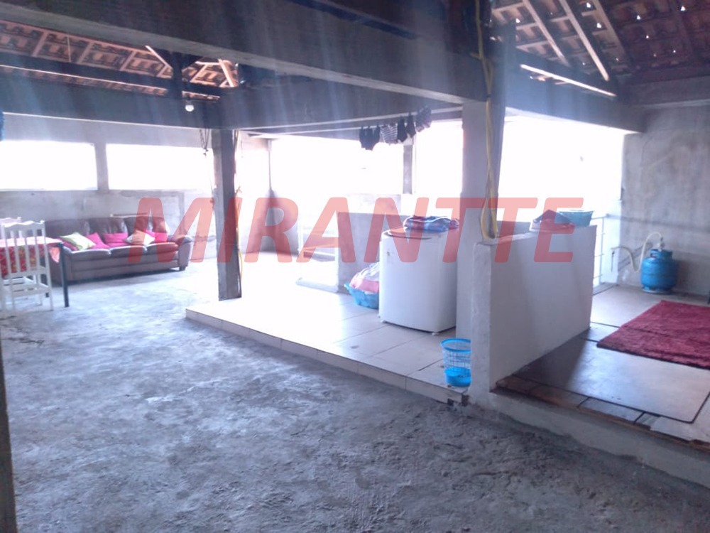 Casa terrea de 240m² com 4 quartos em Tremembe