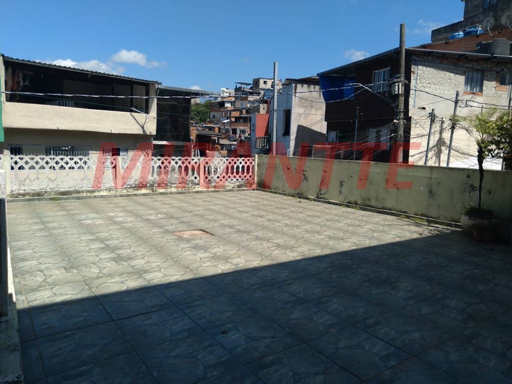 Casa terrea de 240m² com 4 quartos em Tremembe