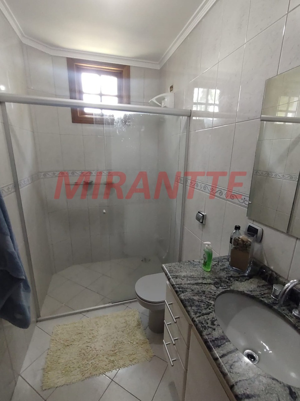 Cond. fechado de 272.23m² com 4 quartos em lago do imperador