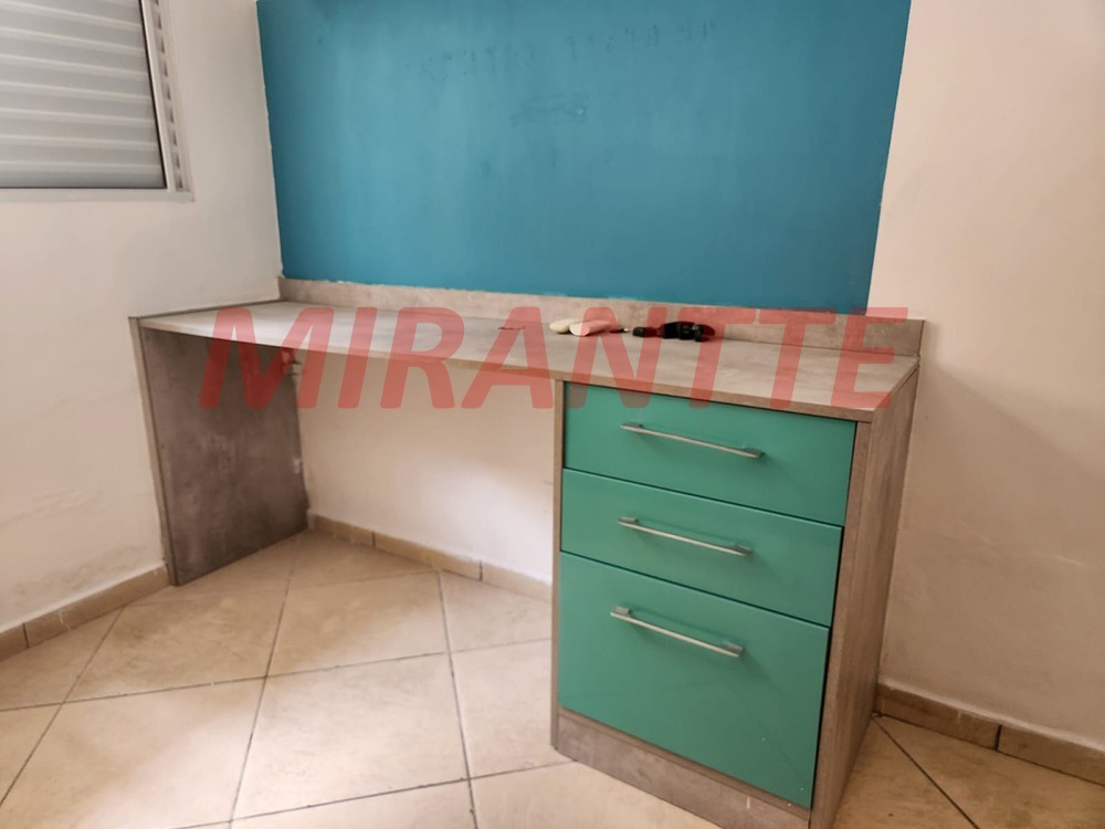 Sobrado de 250m² com 3 quartos em Vila Castelo