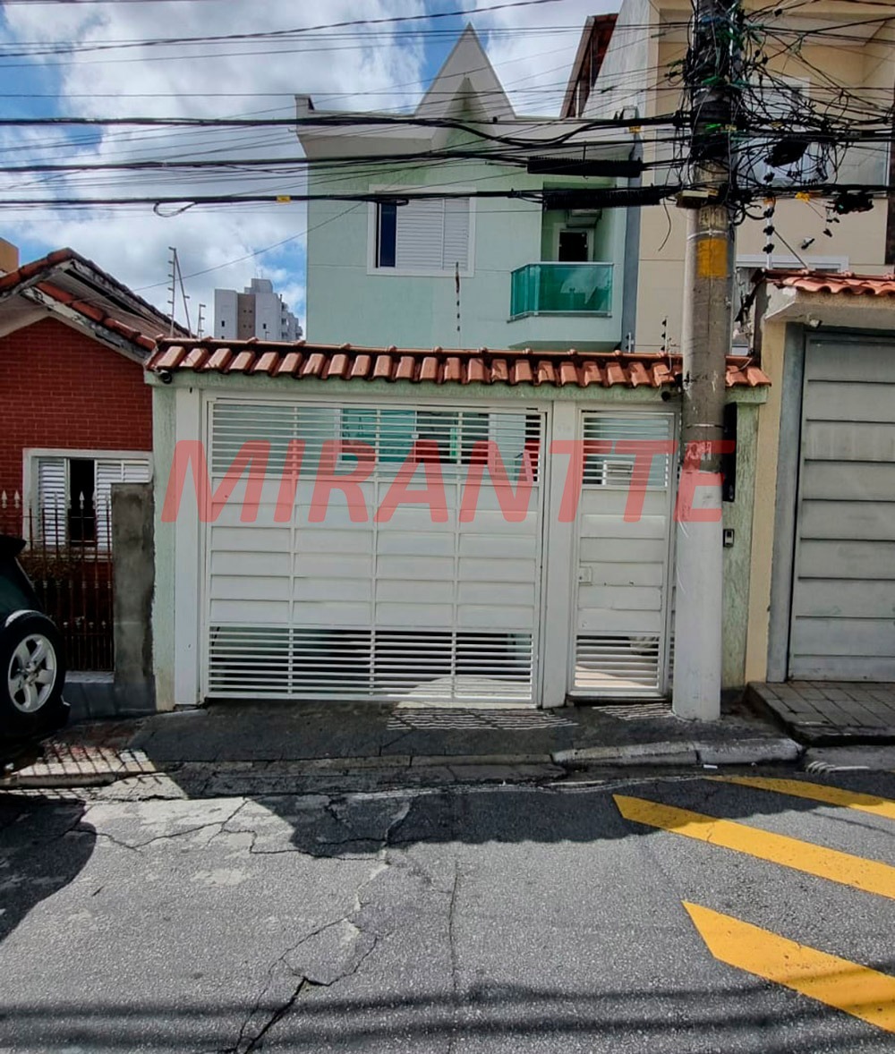Sobrado de 140m² com 2 quartos em Vila Mazzei