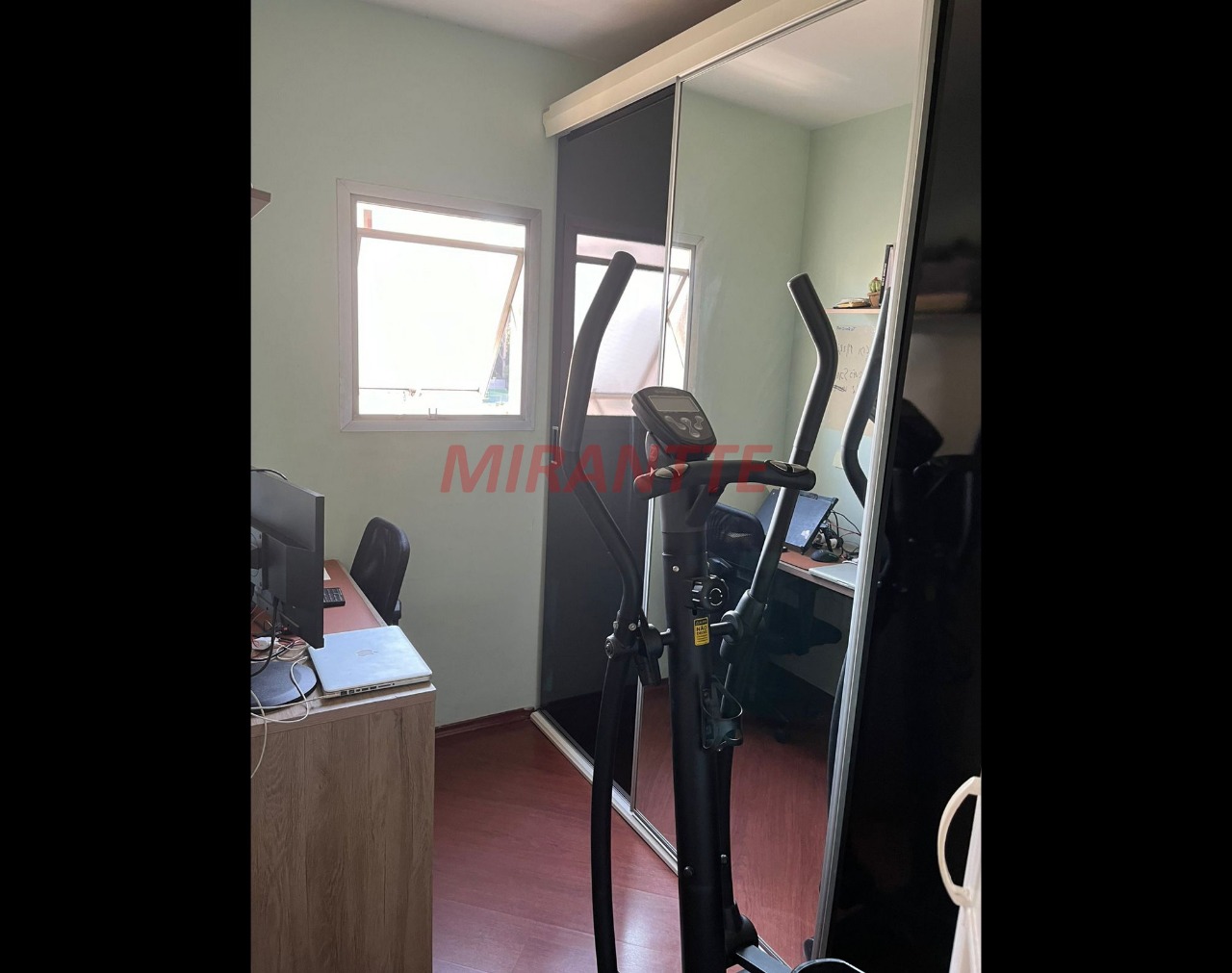 Apartamento de 72m² com 2 quartos em Santana