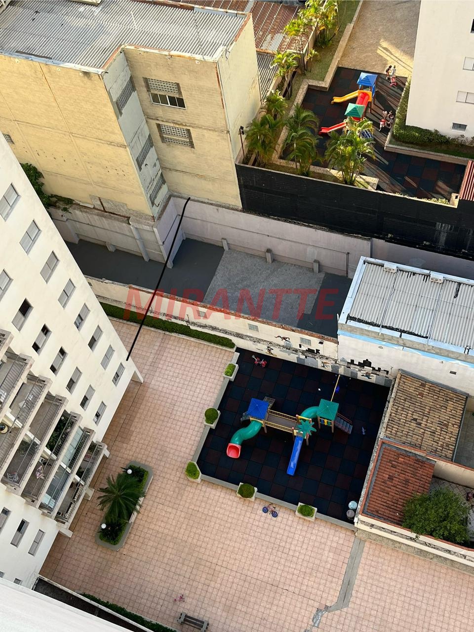 Apartamento de 72m² com 2 quartos em Santana