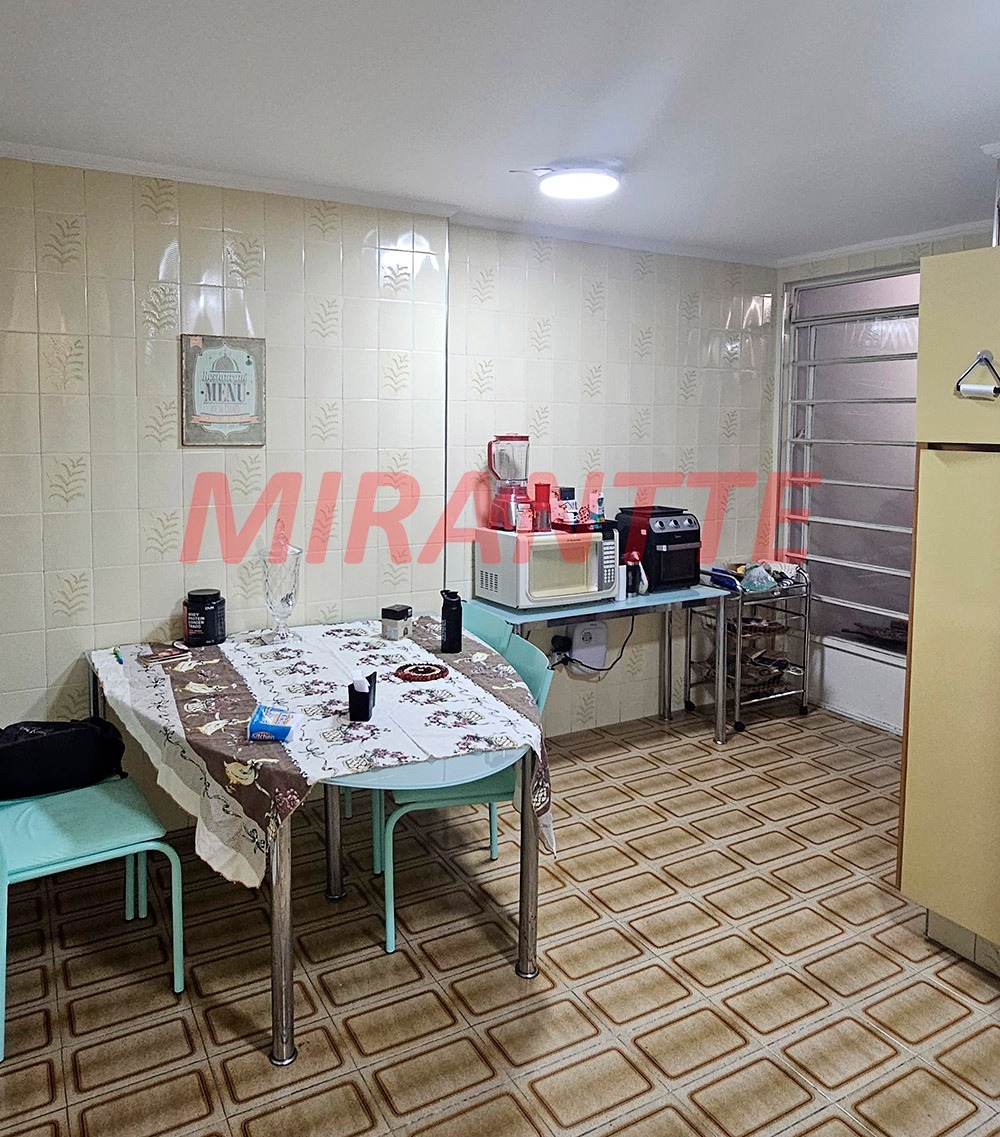 Sobrado de 160m² com 3 quartos em Vila Irmaos Arnoni