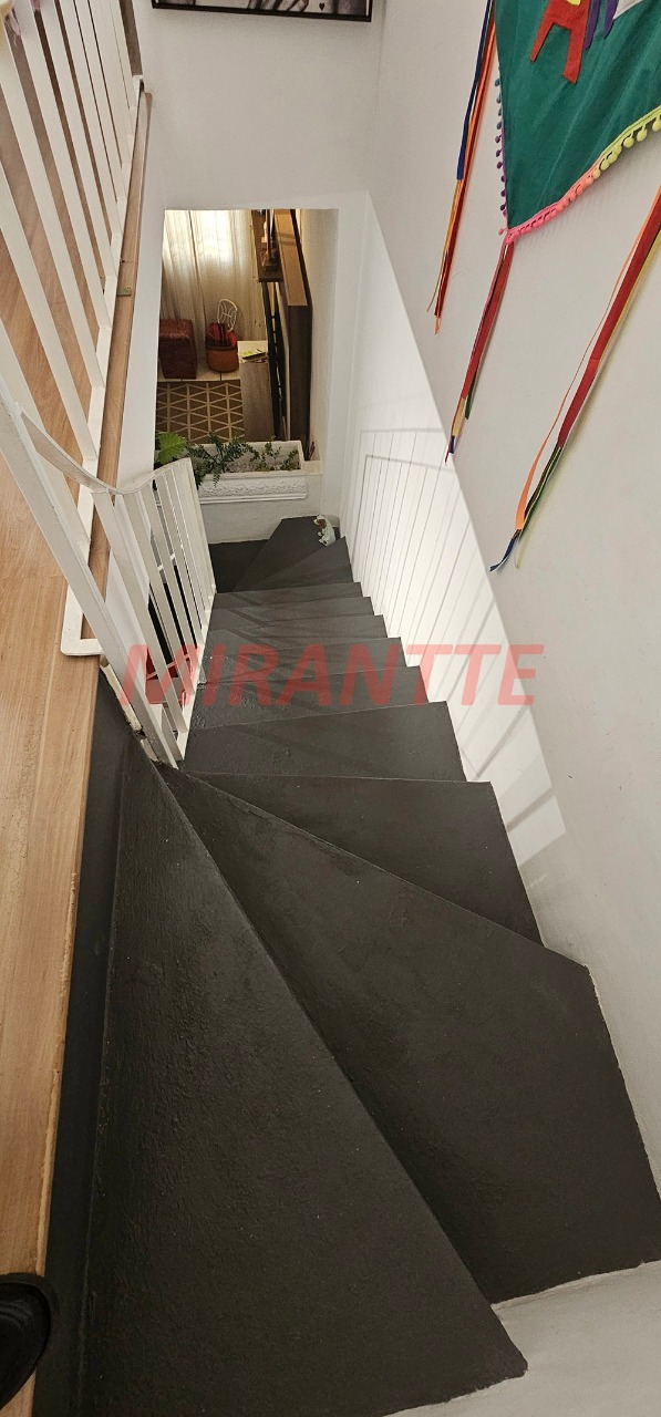 Sobrado de 160m² com 3 quartos em Vila Irmaos Arnoni