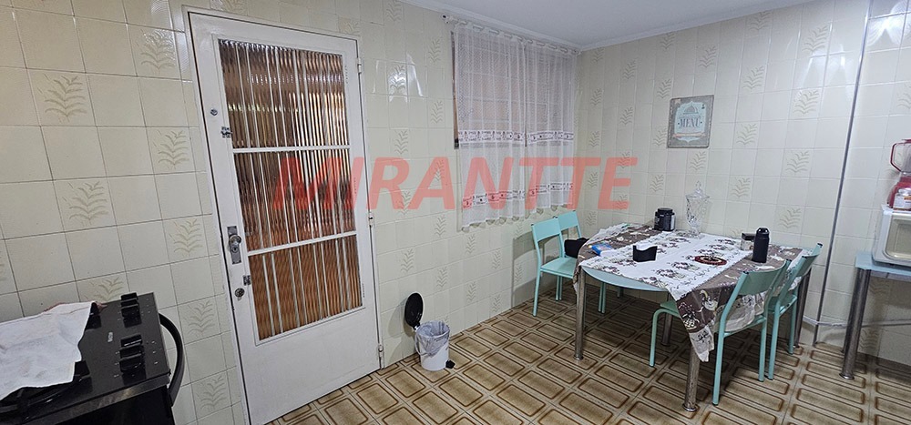 Sobrado de 160m² com 3 quartos em Vila Irmaos Arnoni