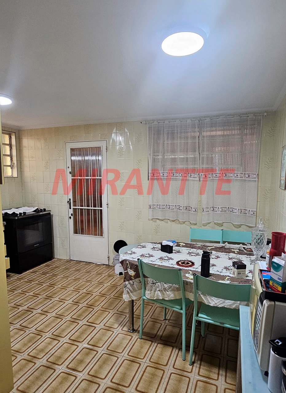 Sobrado de 160m² com 3 quartos em Vila Irmaos Arnoni