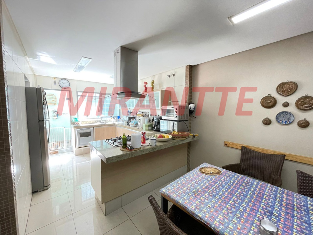 Sobrado de 265m² com 3 quartos em Tucuruvi