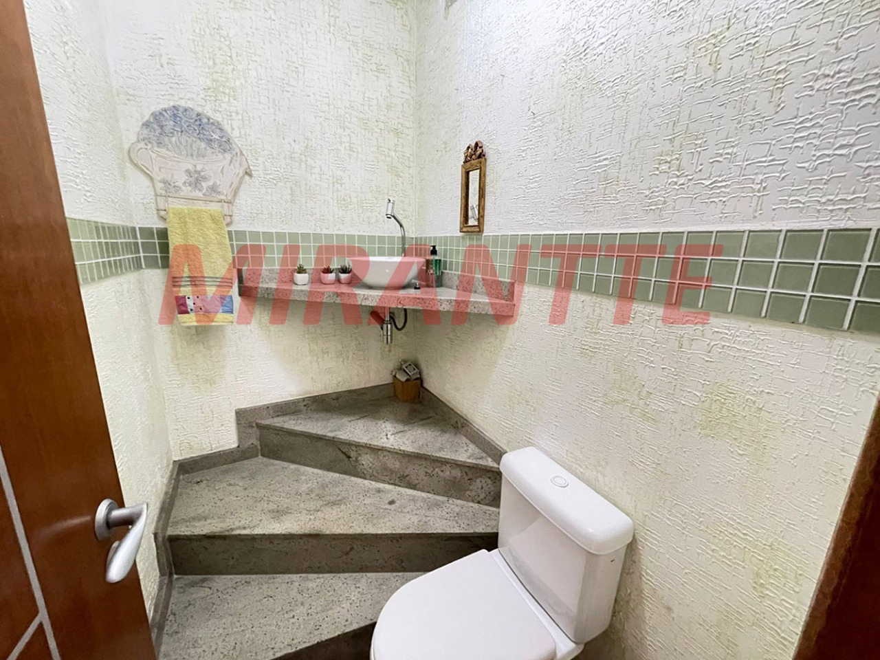 Sobrado de 265m² com 3 quartos em Tucuruvi