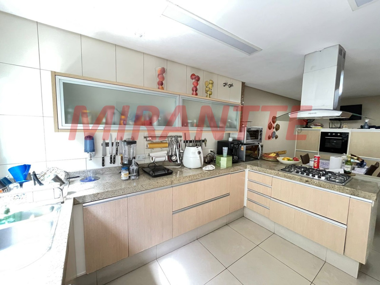 Sobrado de 265m² com 3 quartos em Tucuruvi
