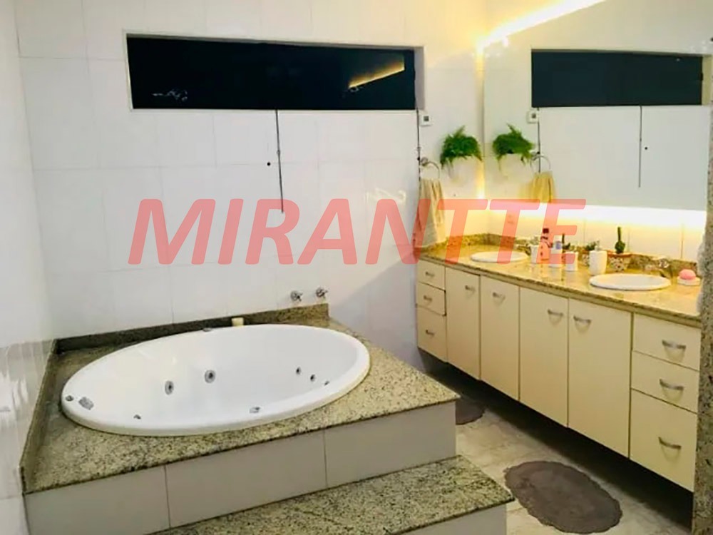 Casa terrea de 564m² com 6 quartos em Jardim São Bento