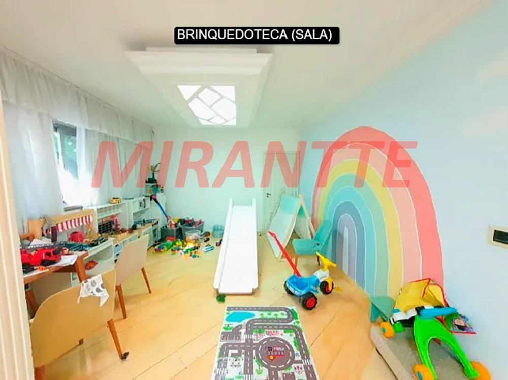 Casa terrea de 564m² com 6 quartos em Jardim São Bento