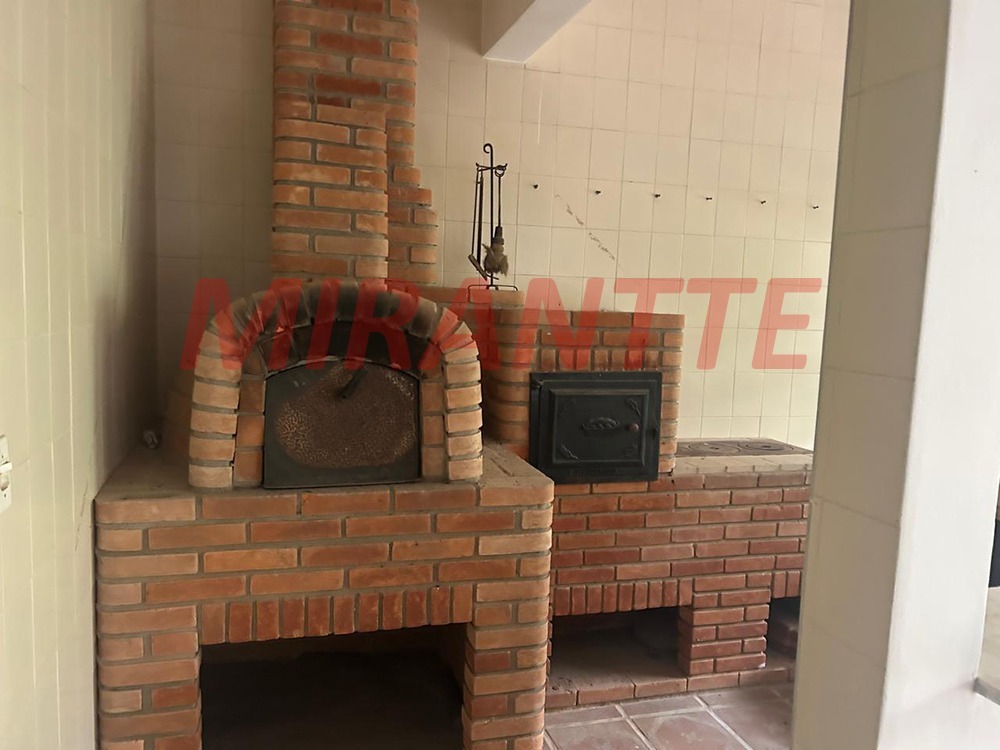 Cond. fechado de 267m² com 2 quartos em Morada Das Flores