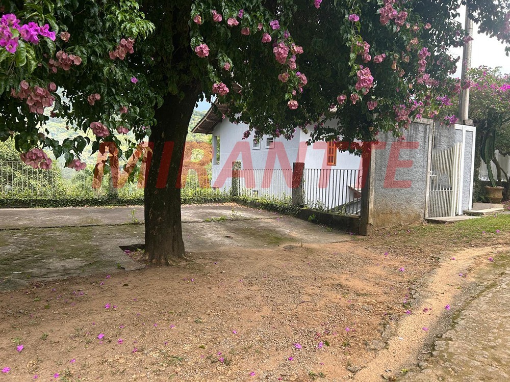 Cond. fechado de 267m² com 2 quartos em Morada Das Flores