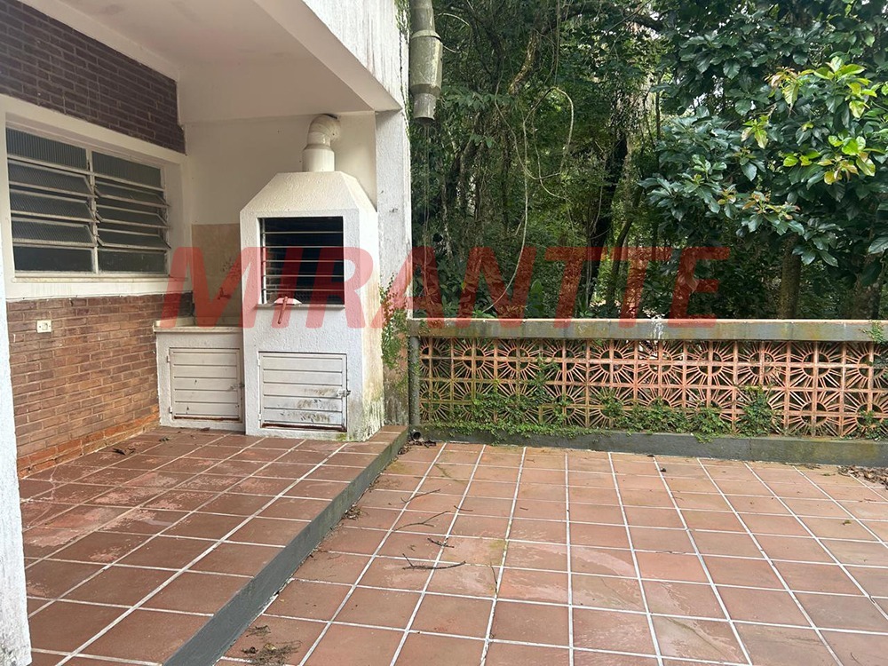 Cond. fechado de 267m² com 2 quartos em Morada Das Flores