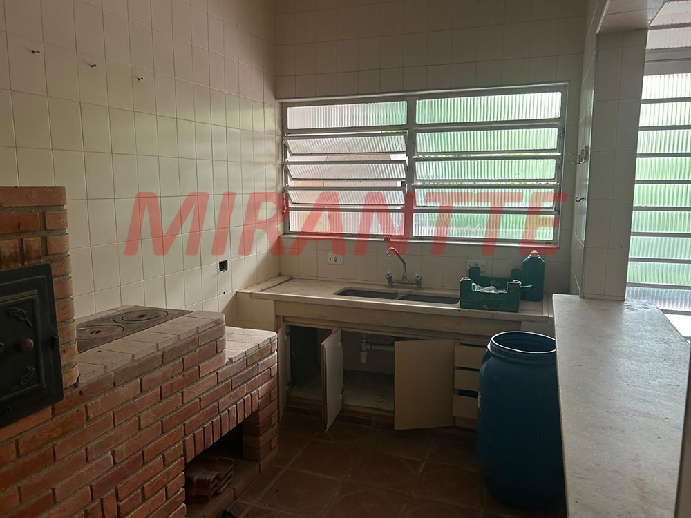 Cond. fechado de 267m² com 2 quartos em Morada Das Flores
