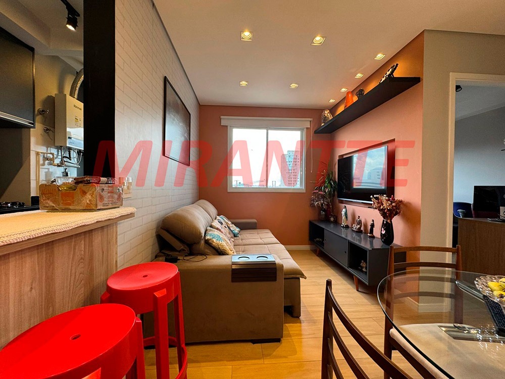 Apartamento de 43m² com 2 quartos em Vila Gustavo