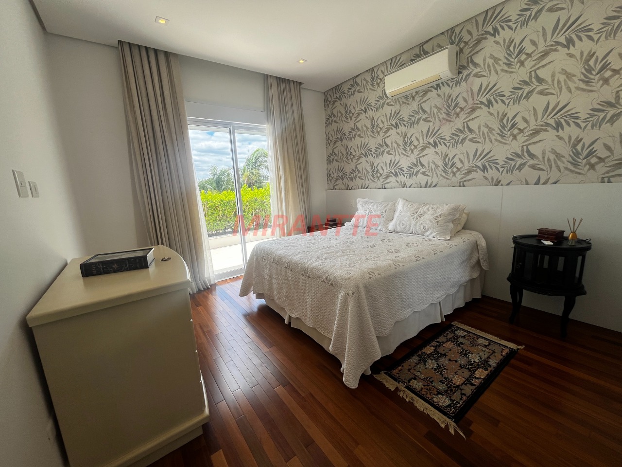 Cond. fechado de 1000m² com 5 quartos em Porto Feliz