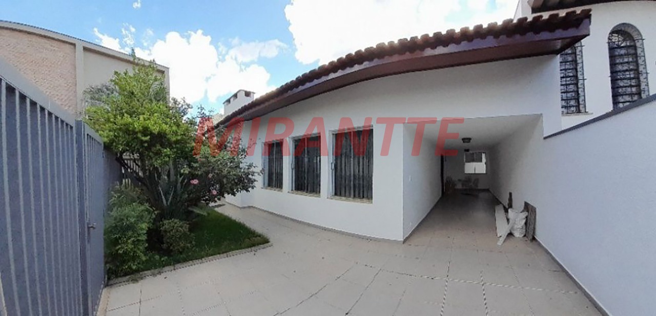 Cond. fechado de 411m² com 4 quartos em Santana