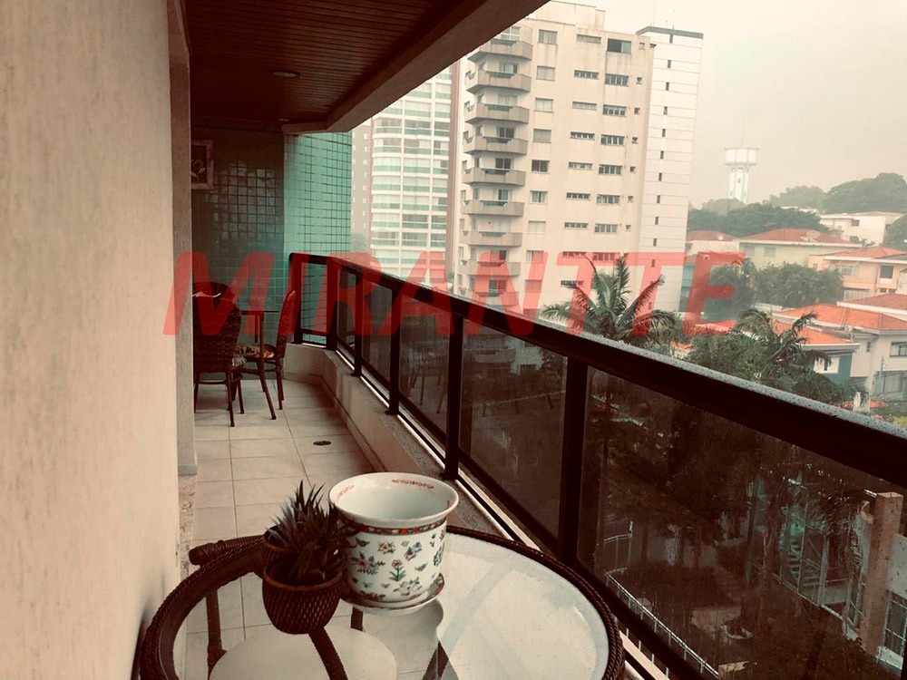 Apartamento de 172m² com 4 quartos em Santana