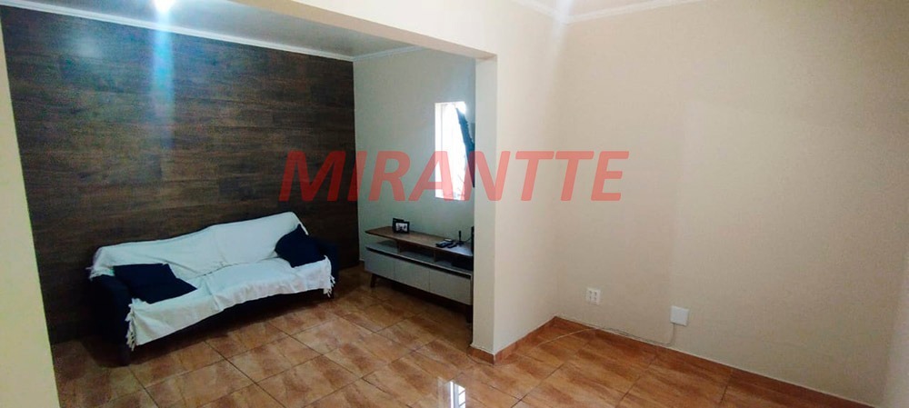Sobrado de 85m² com 3 quartos em Água Fria