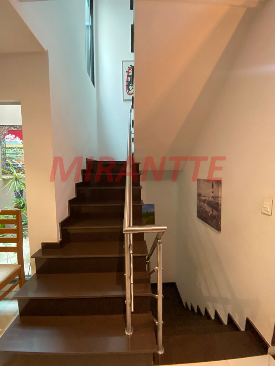 Sobrado de 300m² com 3 quartos em Santa Teresinha