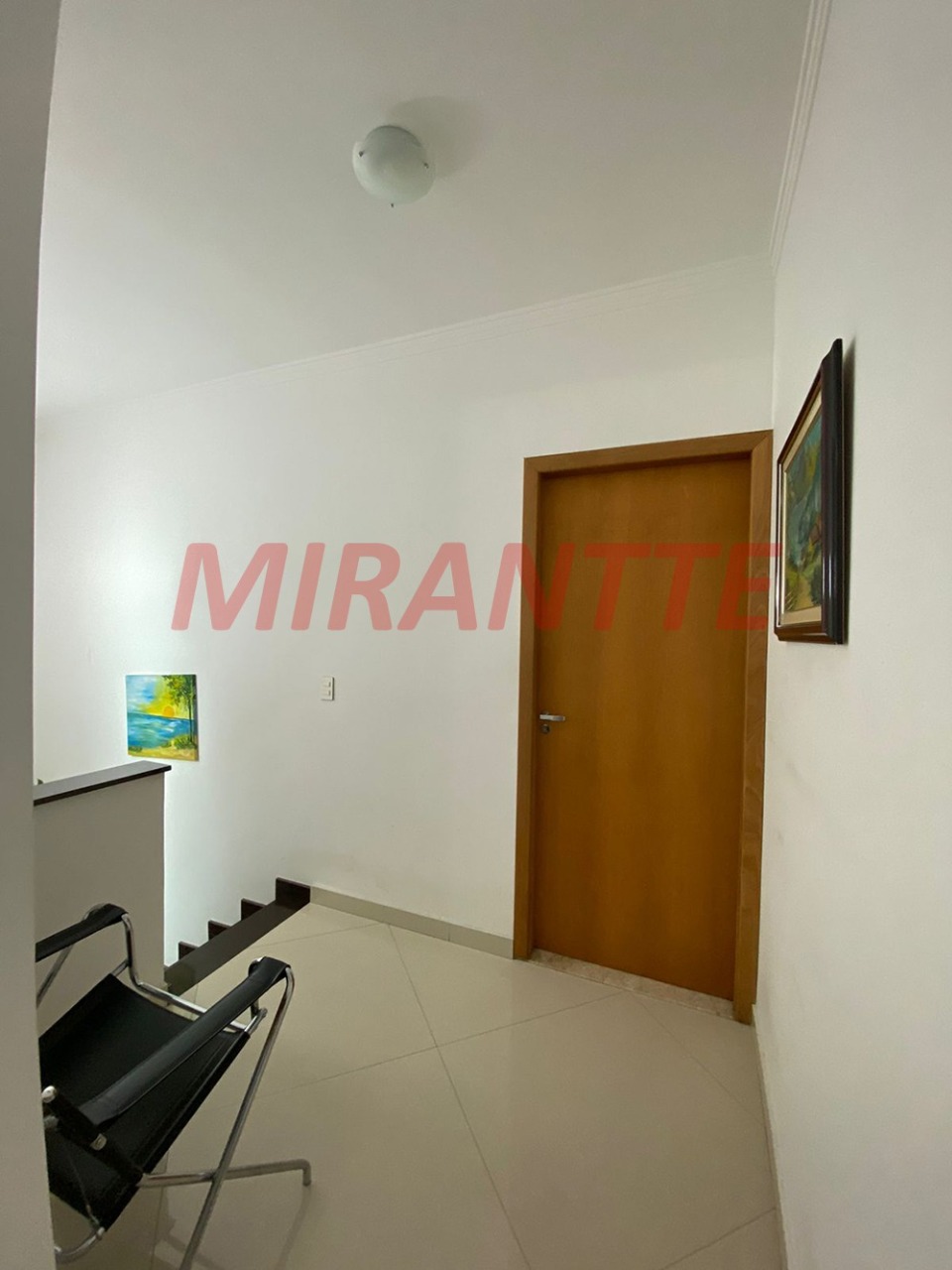 Sobrado de 300m² com 3 quartos em Santa Teresinha