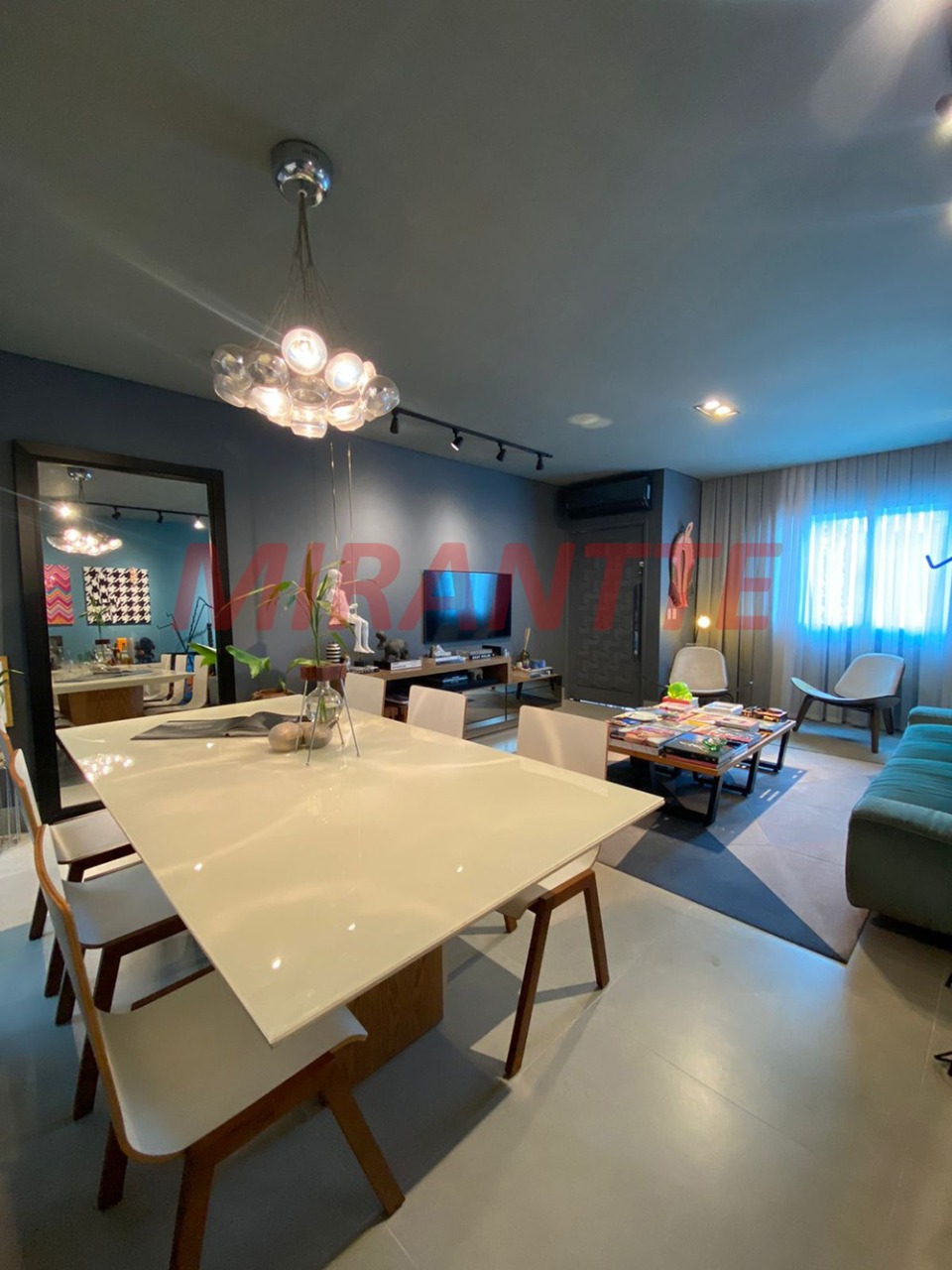 Sobrado de 300m² com 3 quartos em Santa Teresinha