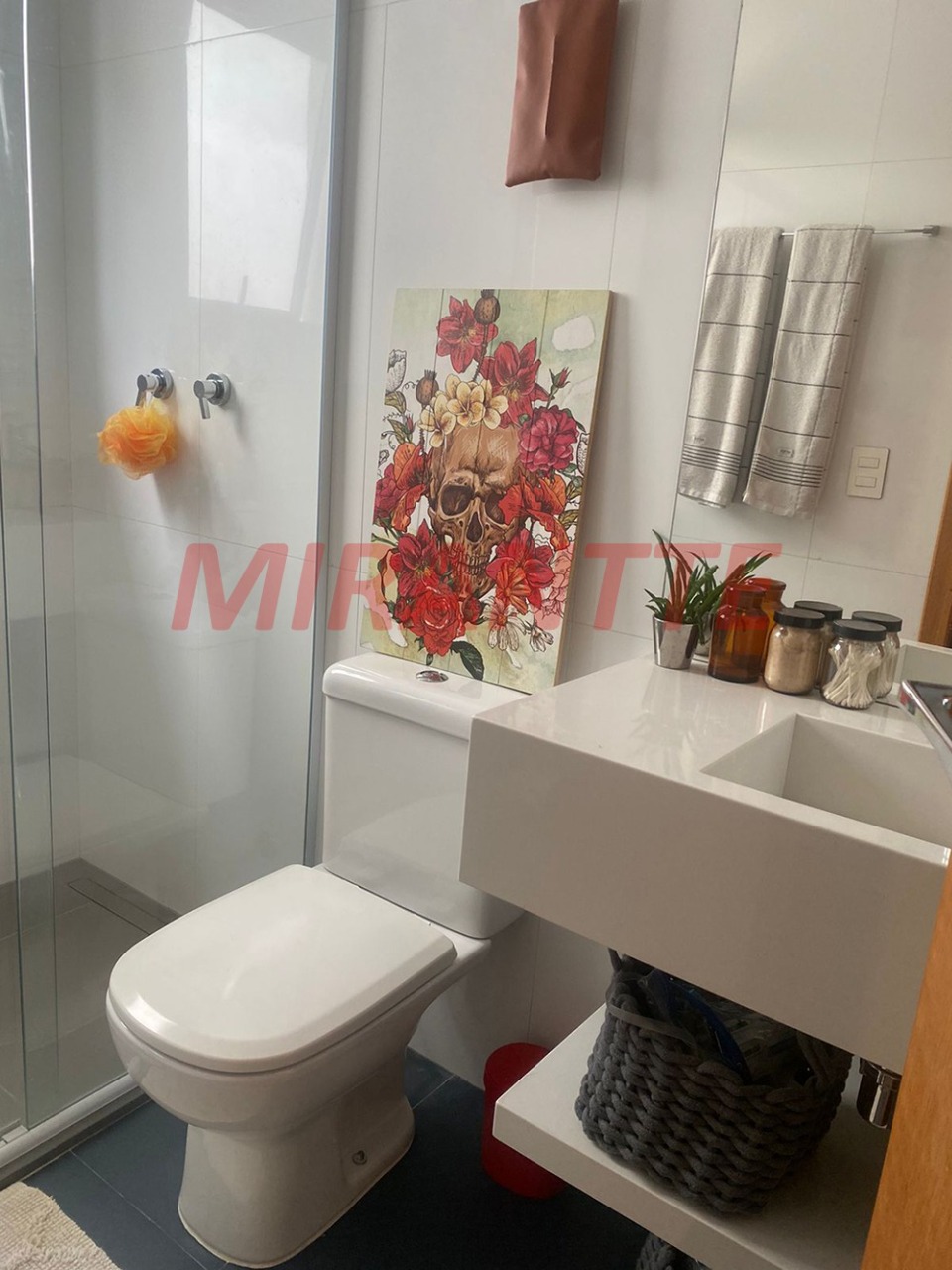 Sobrado de 300m² com 3 quartos em Santa Teresinha