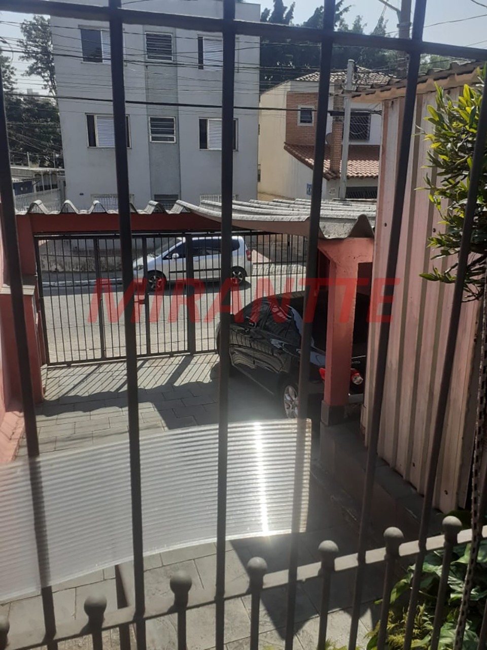 Sobrado de 185m² com 6 quartos em Imirim