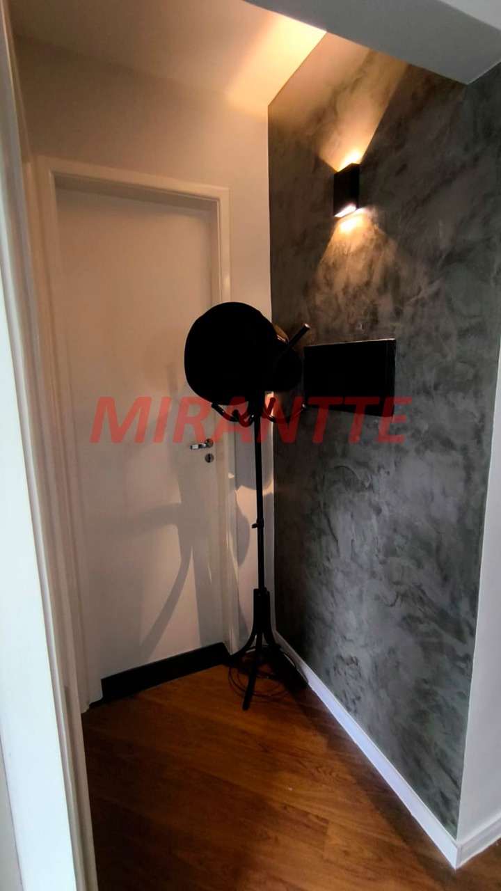 Apartamento de 50m² com 2 quartos em Santana
