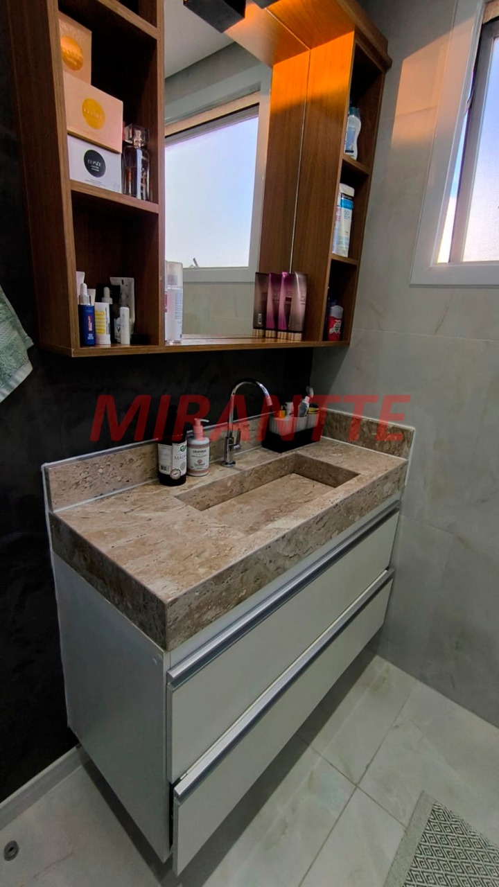 Apartamento de 50m² com 2 quartos em Santana