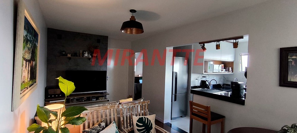 Apartamento de 50m² com 2 quartos em Santana