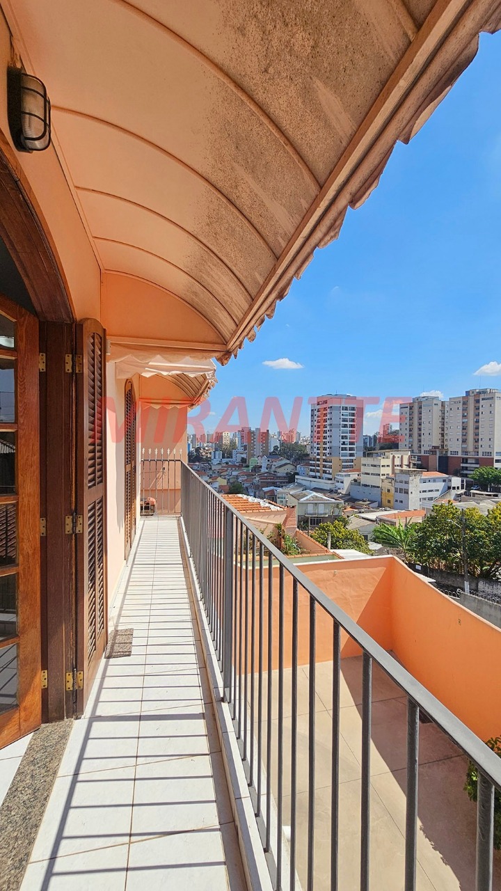 Sobrado de 250m² com 6 quartos em Vila Isolina Mazzei