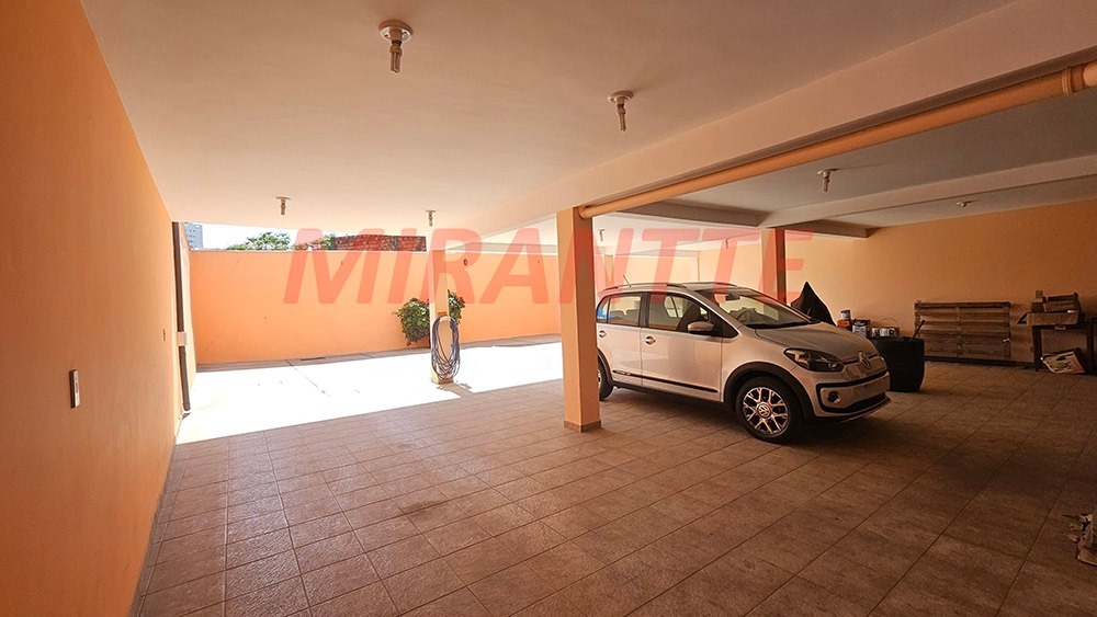 Sobrado de 250m² com 6 quartos em Vila Isolina Mazzei