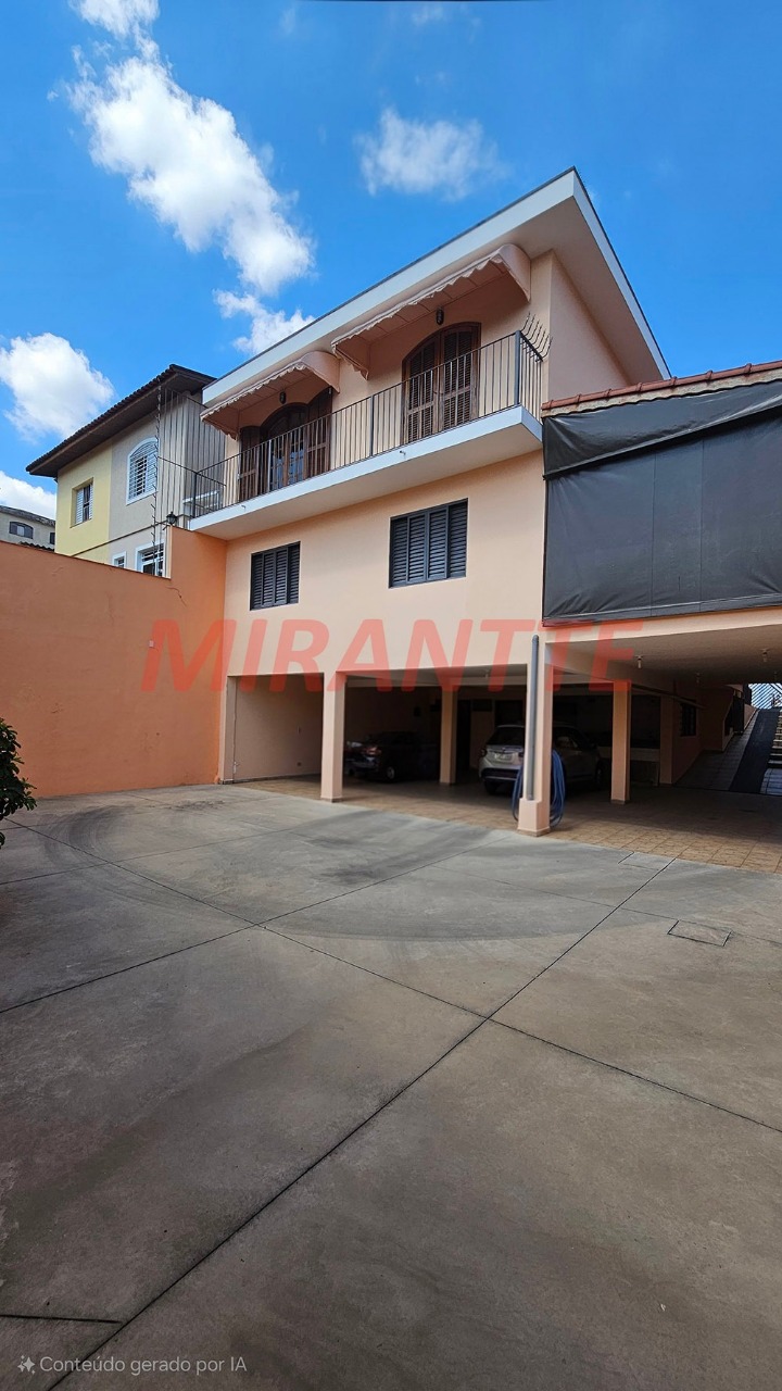 Sobrado de 250m² com 6 quartos em Vila Isolina Mazzei