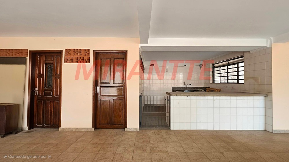 Sobrado de 250m² com 6 quartos em Vila Isolina Mazzei