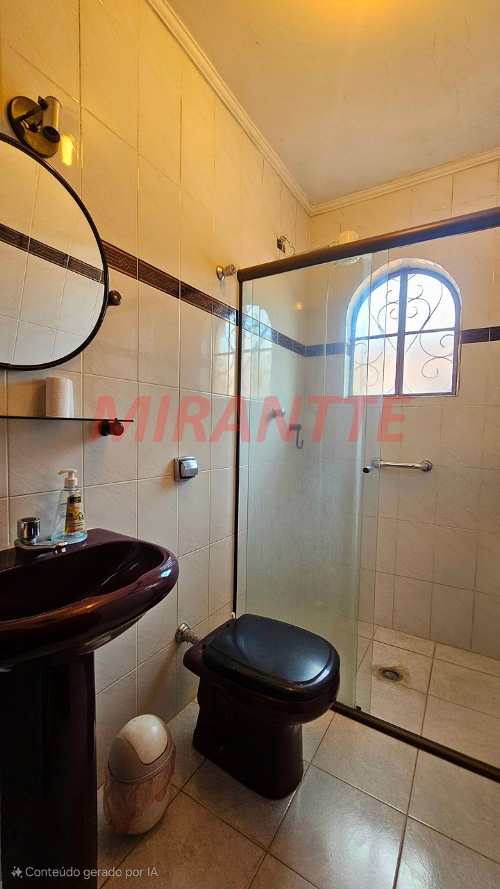 Sobrado de 250m² com 6 quartos em Vila Isolina Mazzei