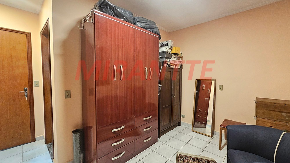 Sobrado de 250m² com 6 quartos em Vila Isolina Mazzei