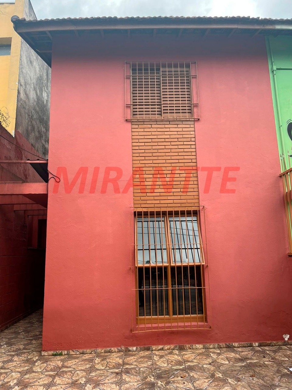 Comercial de 65m² em Vila Emir