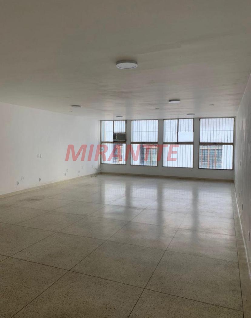 Comercial de 102m² em Centro