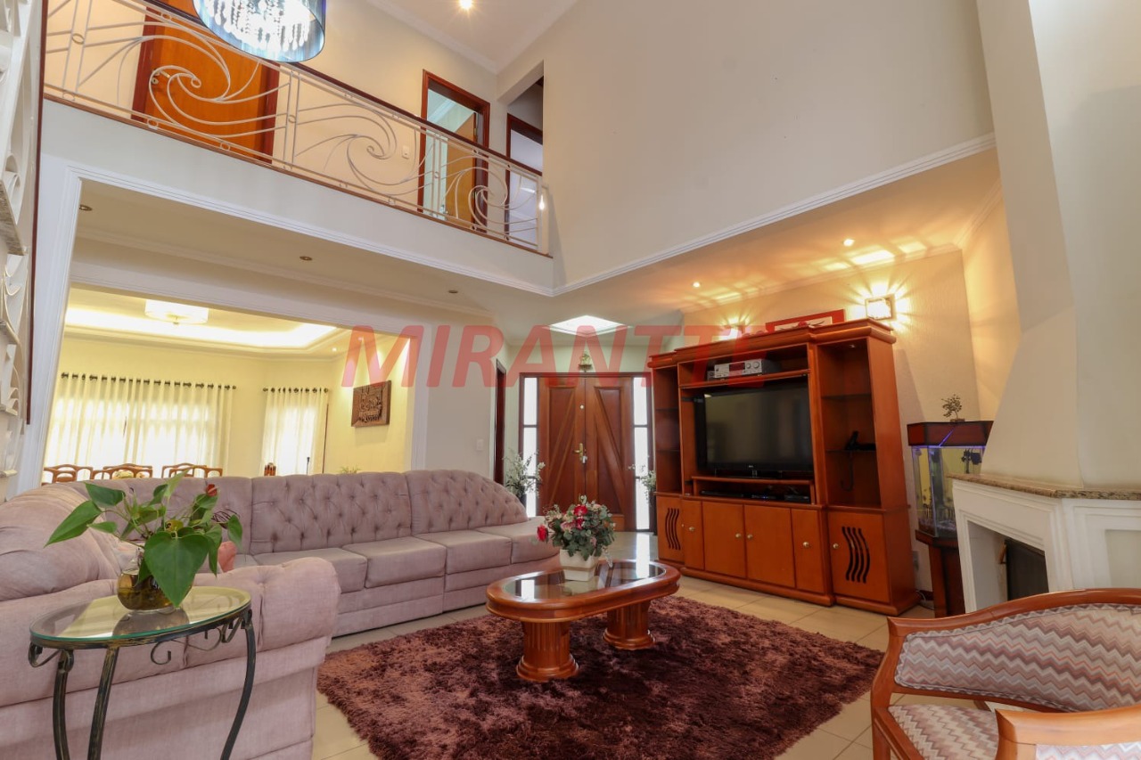 Sobrado de 502m² com 5 quartos em Loteamento Portal da Colina