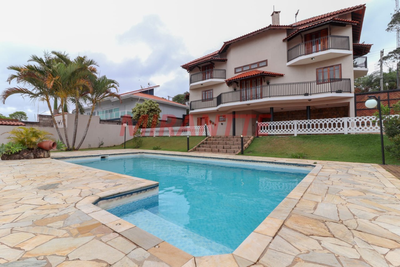 Sobrado de 502m² com 5 quartos em Loteamento Portal da Colina