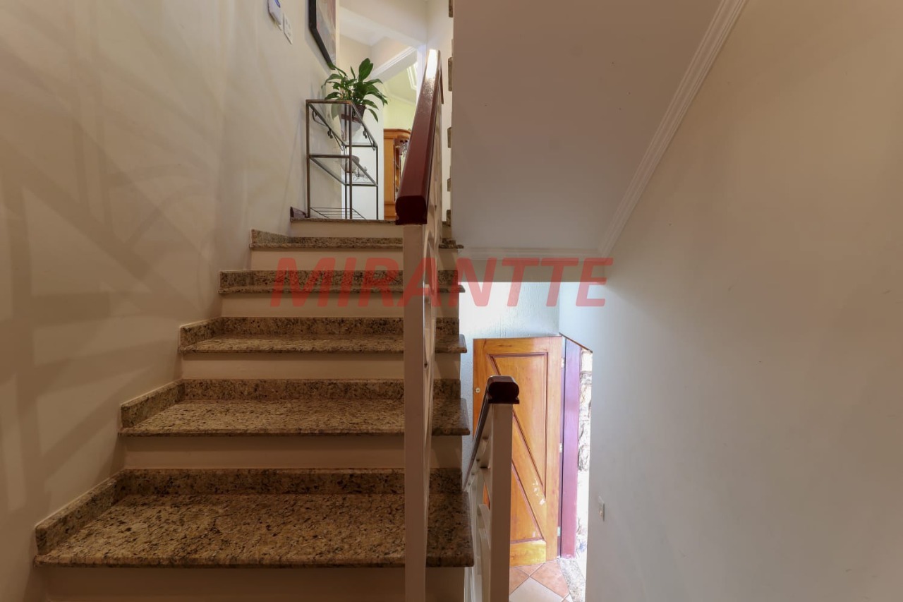 Sobrado de 502m² com 5 quartos em Loteamento Portal da Colina