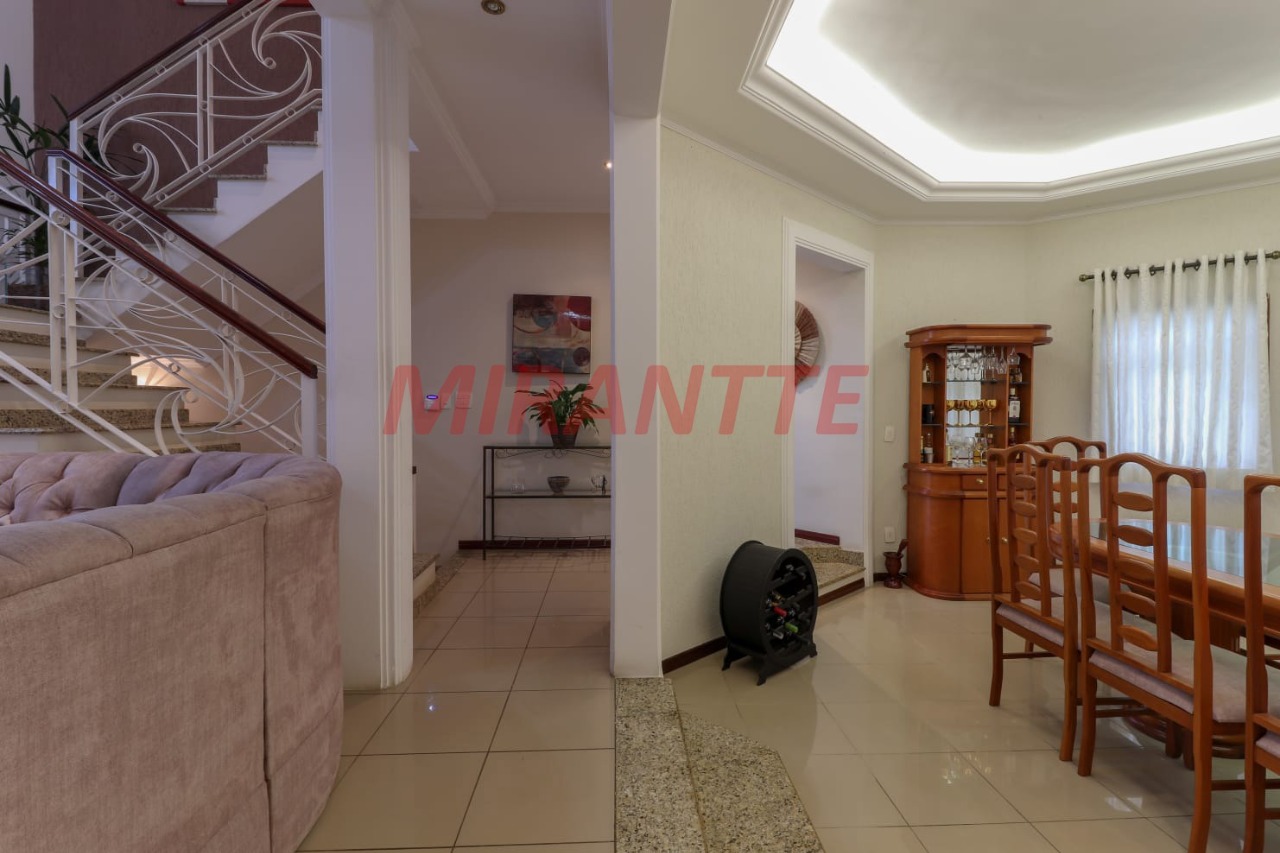 Sobrado de 502m² com 5 quartos em Loteamento Portal da Colina