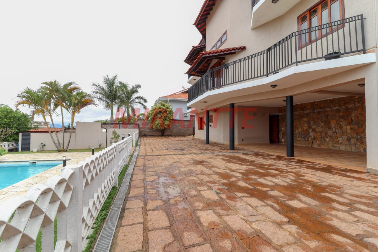 Sobrado de 502m² com 5 quartos em Loteamento Portal da Colina