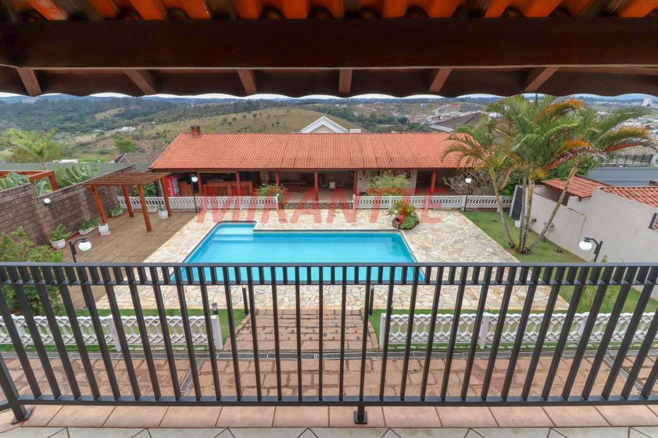 Sobrado de 502m² com 5 quartos em Loteamento Portal da Colina