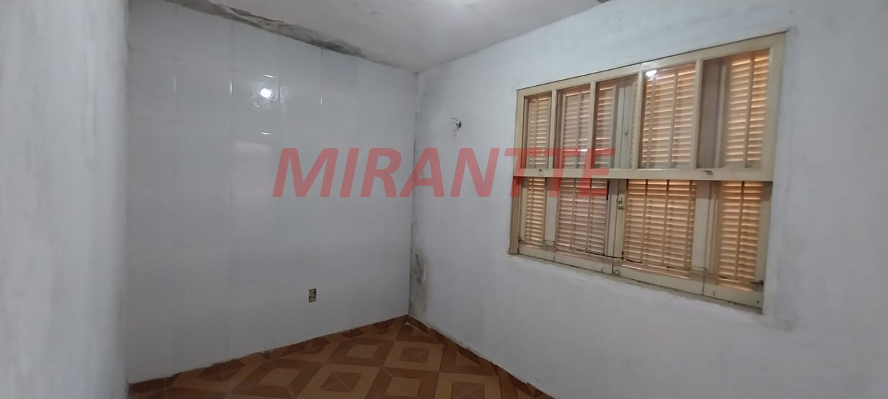 Terreno de 150m² com 3 quartos em Vila Mazzei