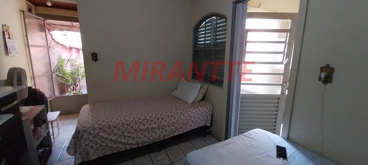 Terreno de 150m² com 3 quartos em Vila Mazzei