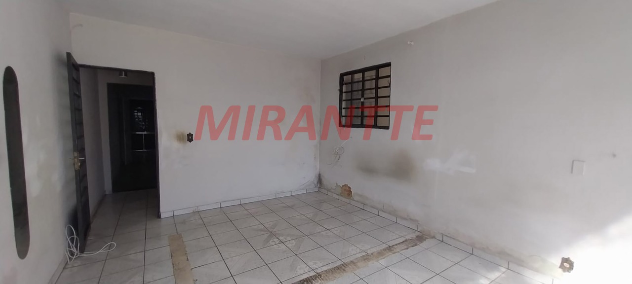 Terreno de 150m² com 3 quartos em Vila Mazzei